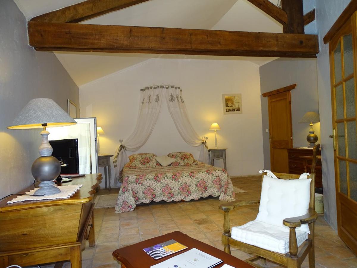 Bastide Des Princes B&B Caderousse Exterior photo