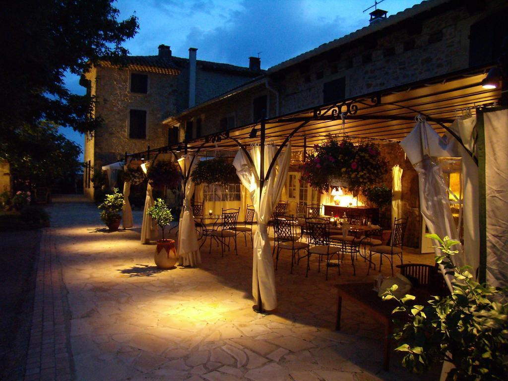 Bastide Des Princes B&B Caderousse Exterior photo