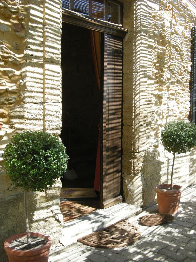 Bastide Des Princes B&B Caderousse Exterior photo